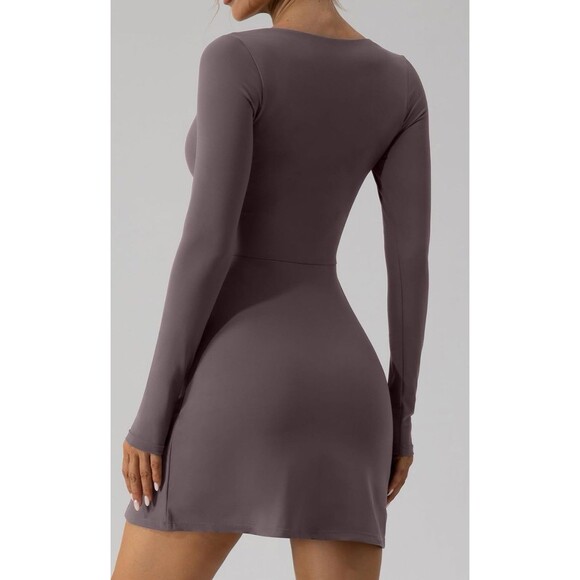 New  QINSEN Women's Sweettheart Neckline Long Sleeve Dress Side Slit Medium - Picture 2 of 6